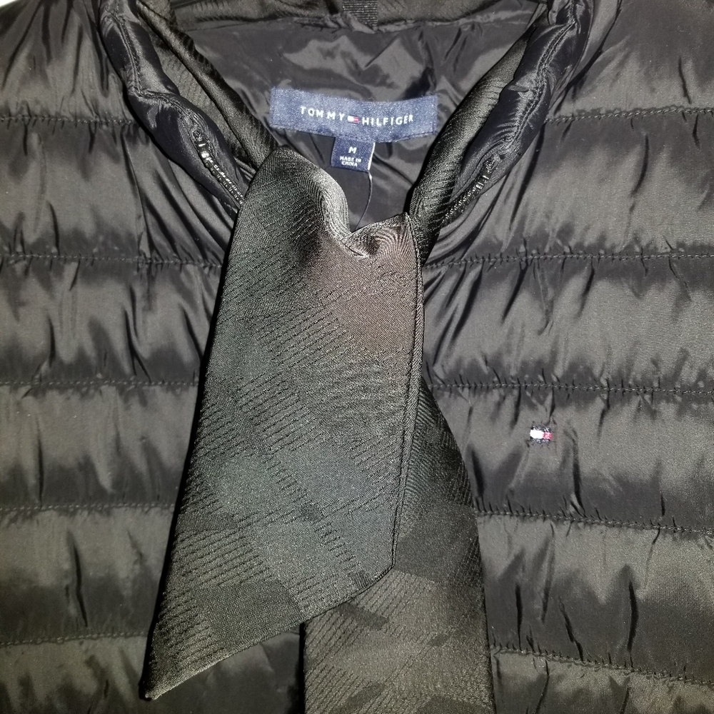 TOMMY HILFIGER Puffer Jacket Black - Picture 4 of 9